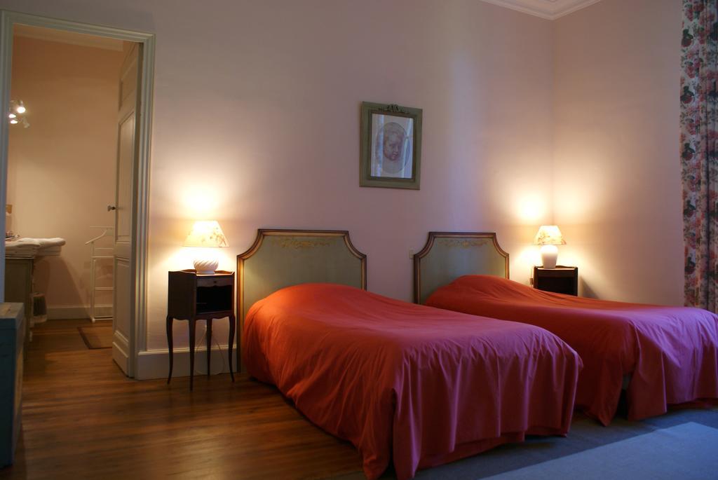 Château de Grenier Saint-Léger Quarto foto